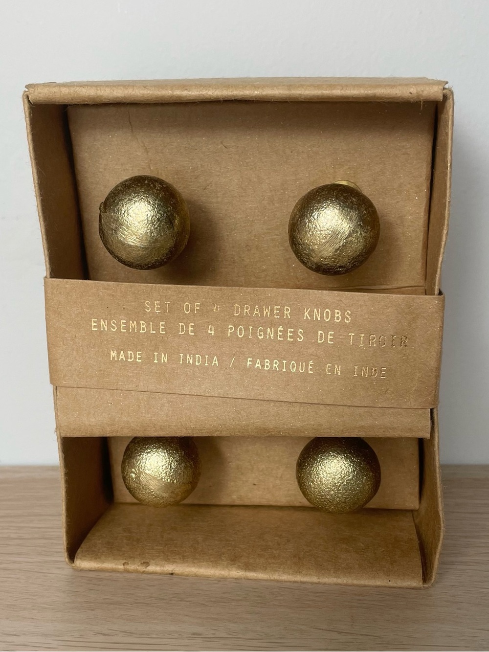 NIB Round Textured Metallic Drawer Knobs - Set of 4